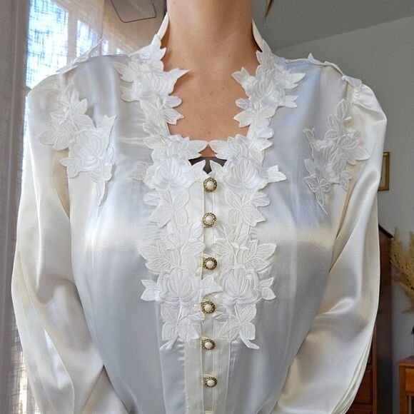 Vintage 70s White Floral Blouse - Picture 1 of 13
